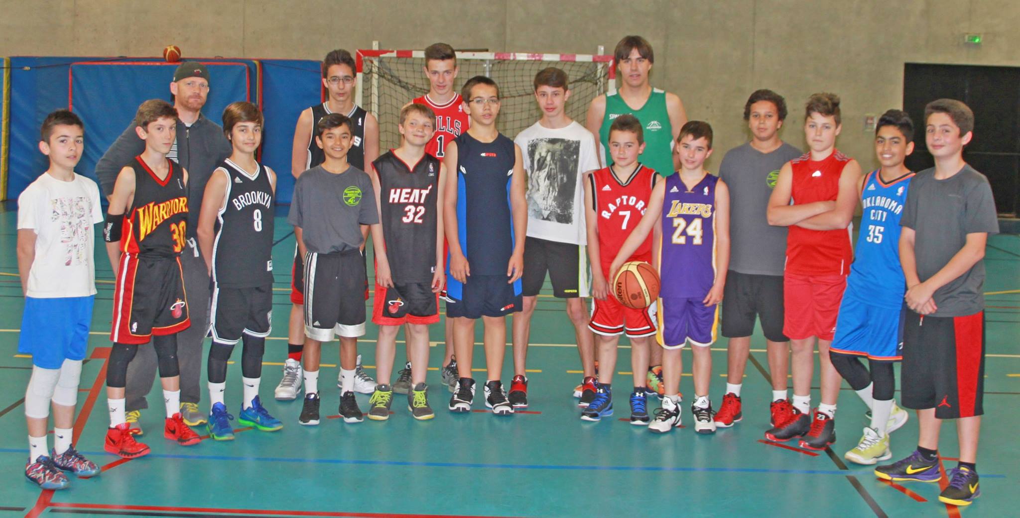 Les 16 stagiaires de Jérémy, futurs snipers du club